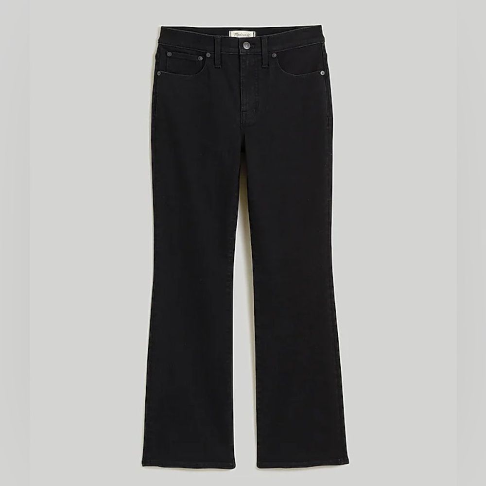 Madewell Mid-Rise Kick Out Jeans, black rinse wash, never worn, smoke/pet free